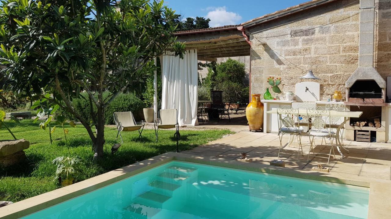 B&B Masseria Dei 12 Granai Minervino di Lecce Exterior photo