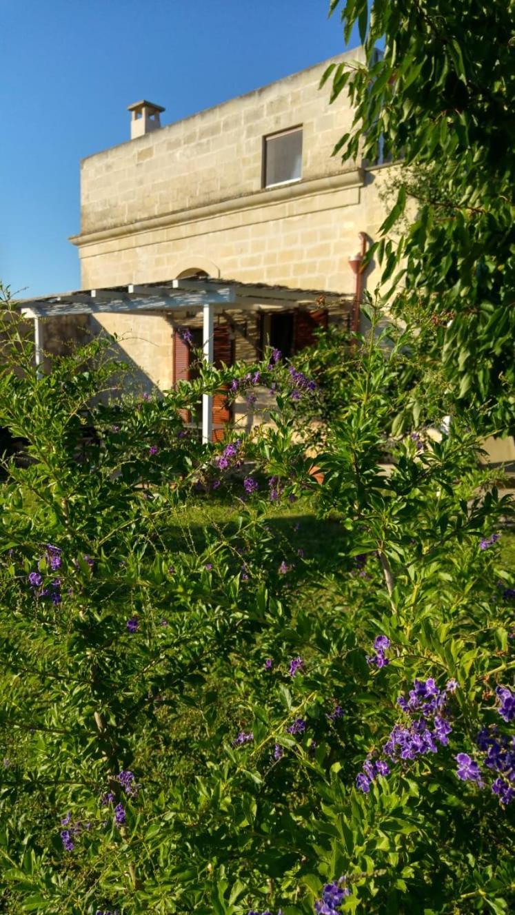 B&B Masseria Dei 12 Granai Minervino di Lecce Exterior photo