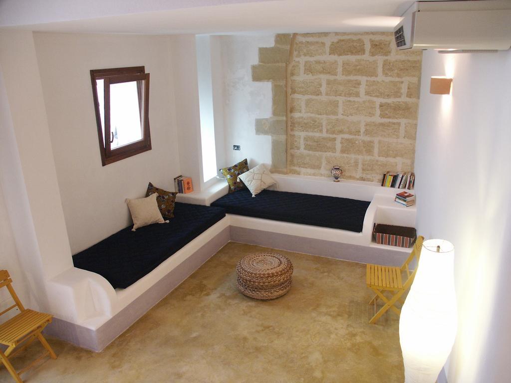 B&B Masseria Dei 12 Granai Minervino di Lecce Exterior photo