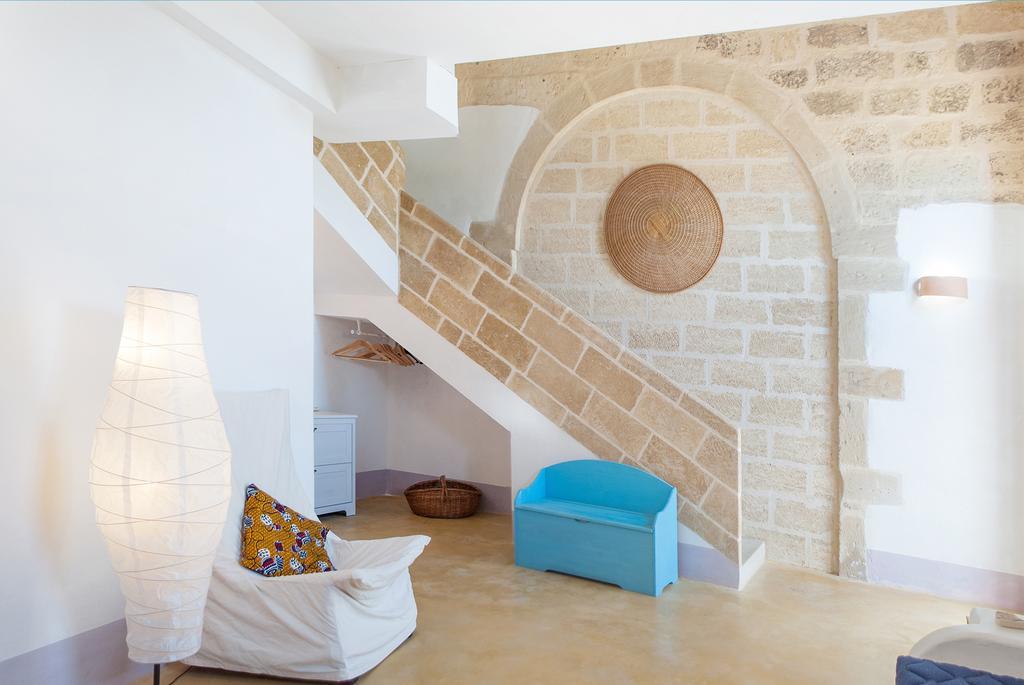 B&B Masseria Dei 12 Granai Minervino di Lecce Exterior photo